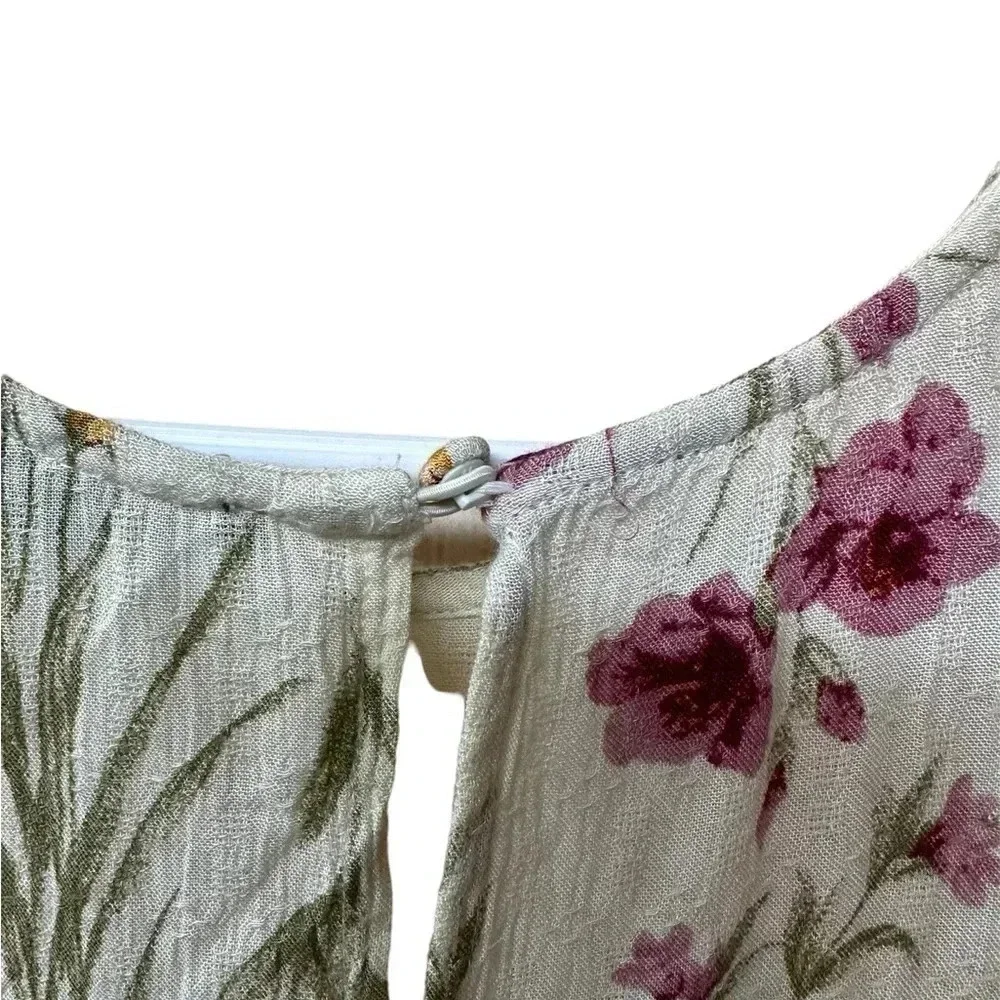 Floral Ruffle Sleeve Top - Picture 4 of 9